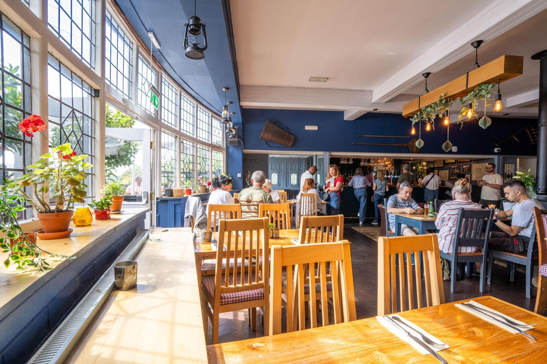 מסעדה תמונה