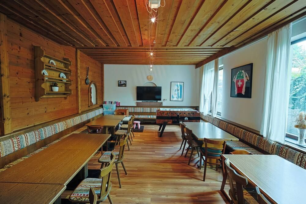 מסעדה תמונה