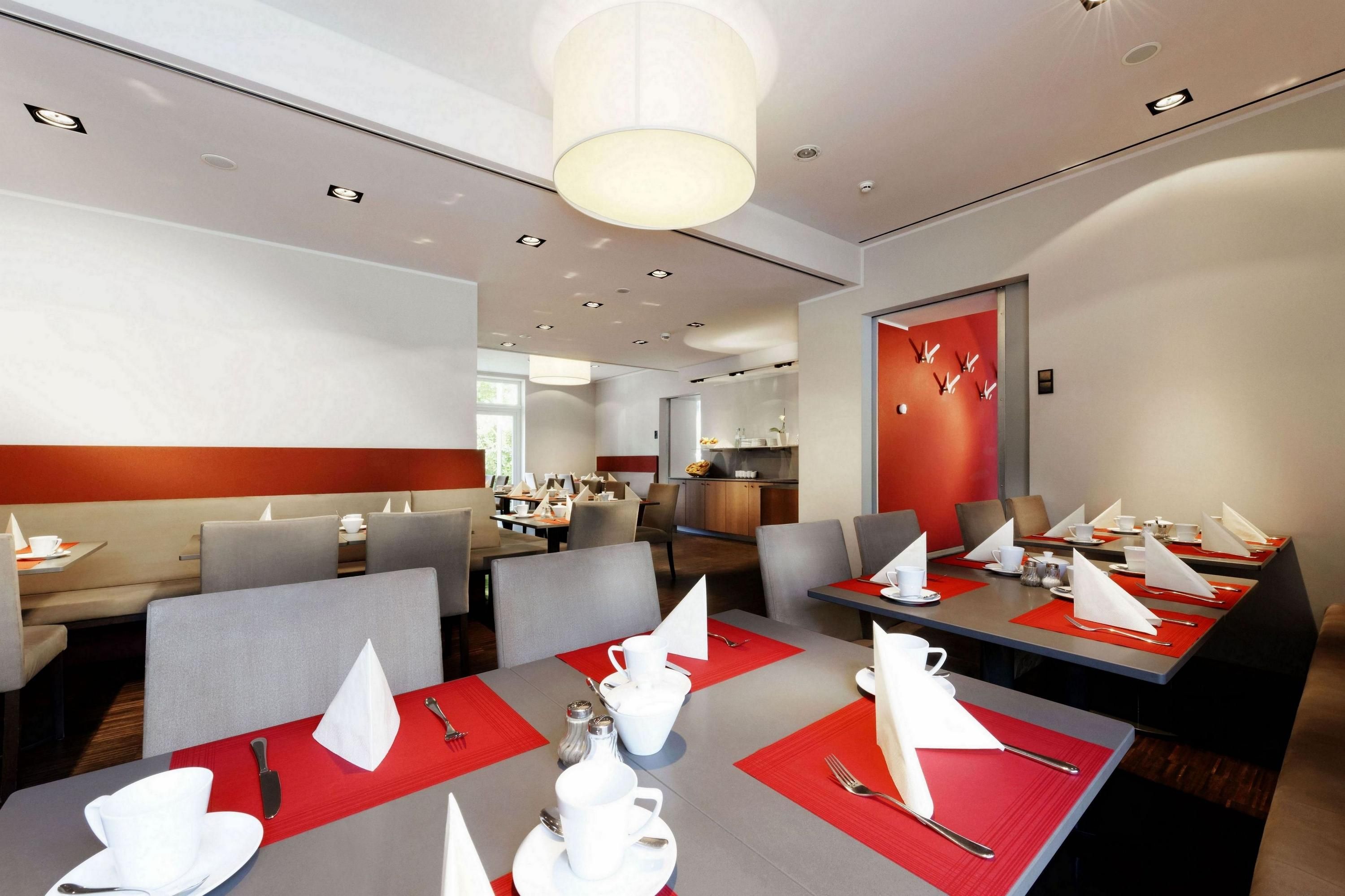 מסעדה תמונה