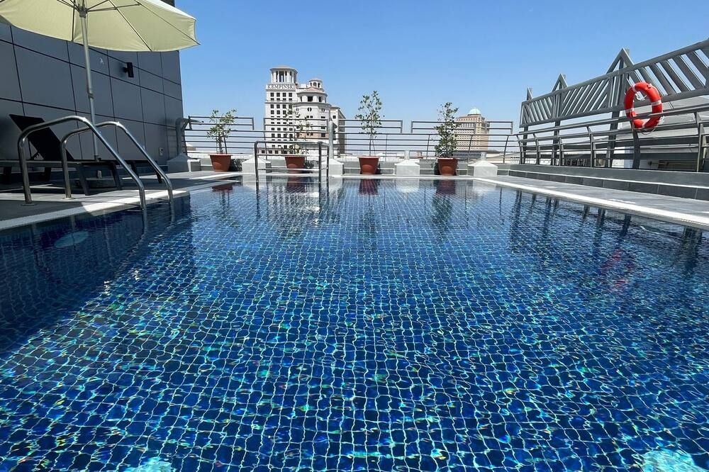 בריכה תמונה