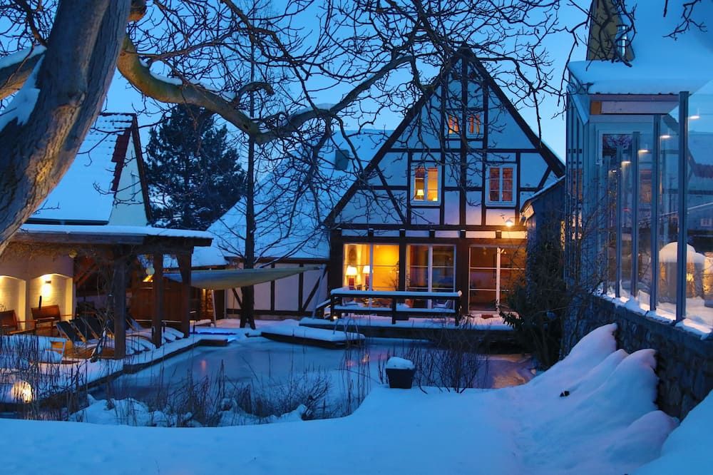 בריכה תמונה