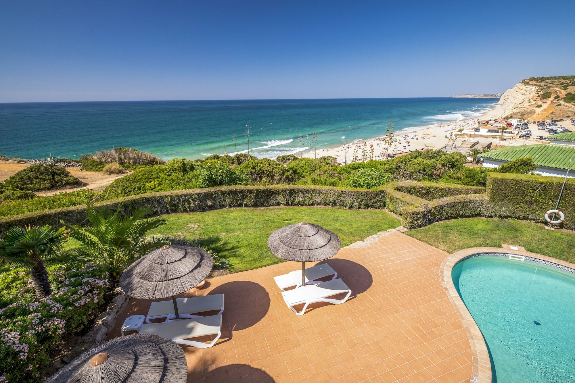 בריכה תמונה