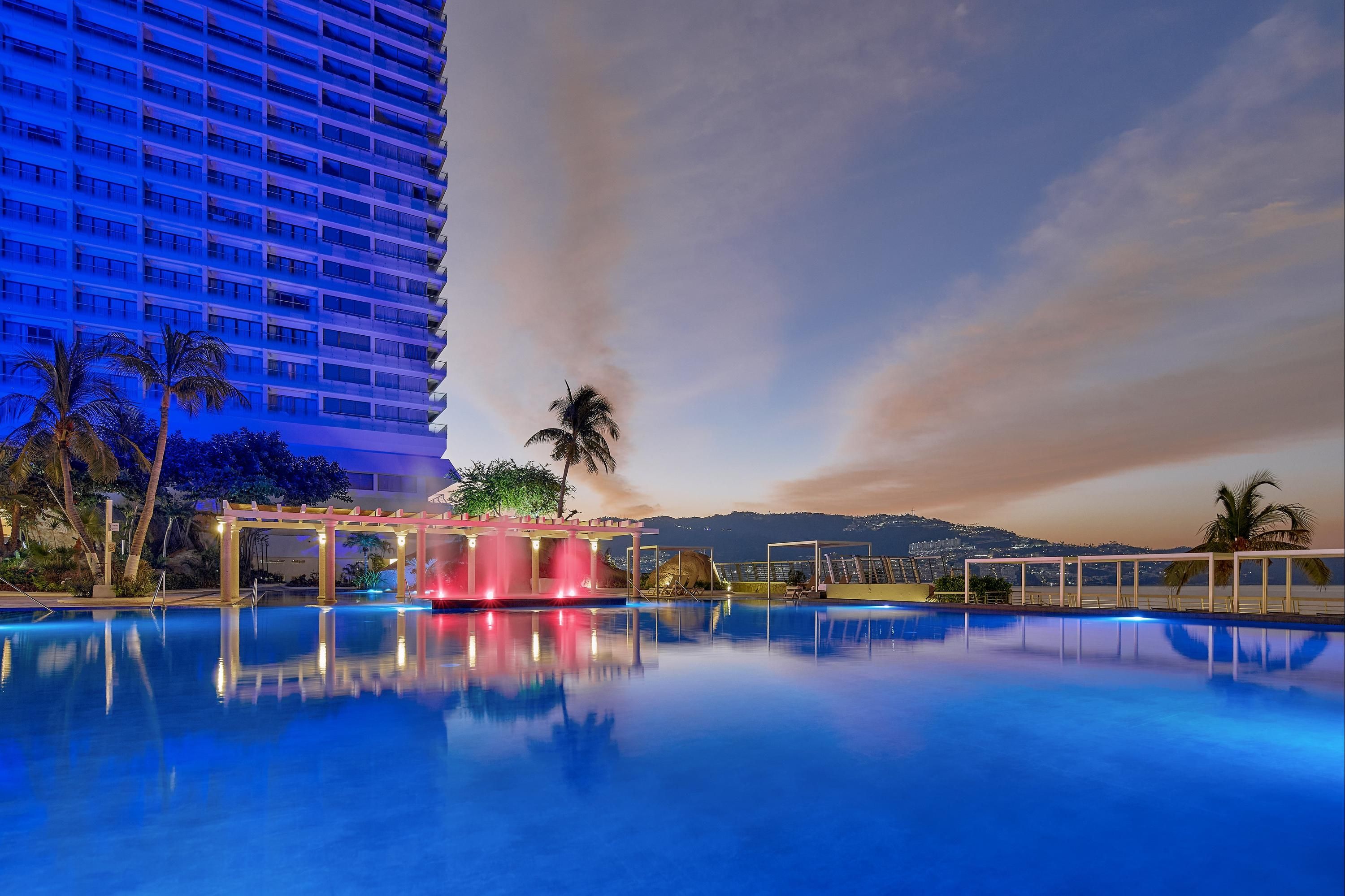 בריכה תמונה