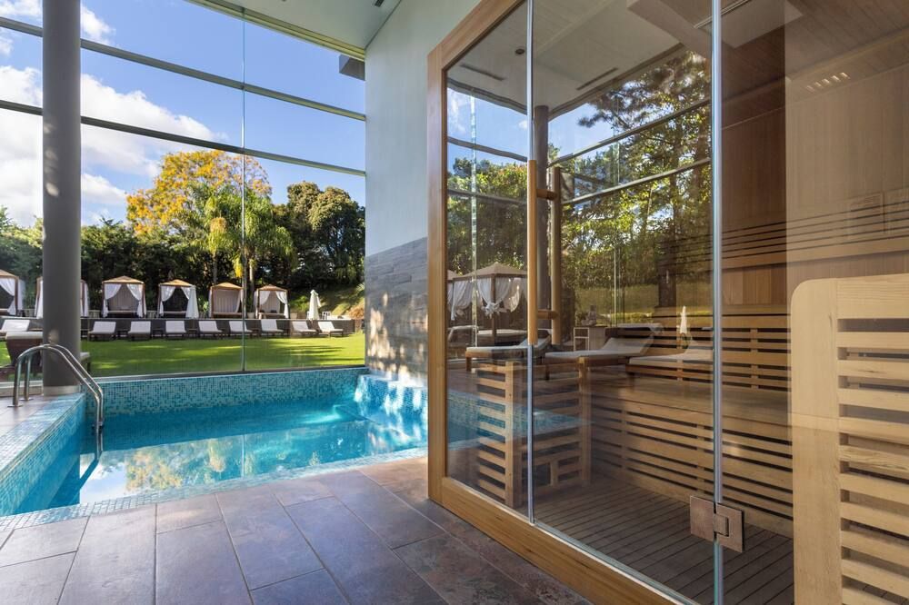 בריכה תמונה