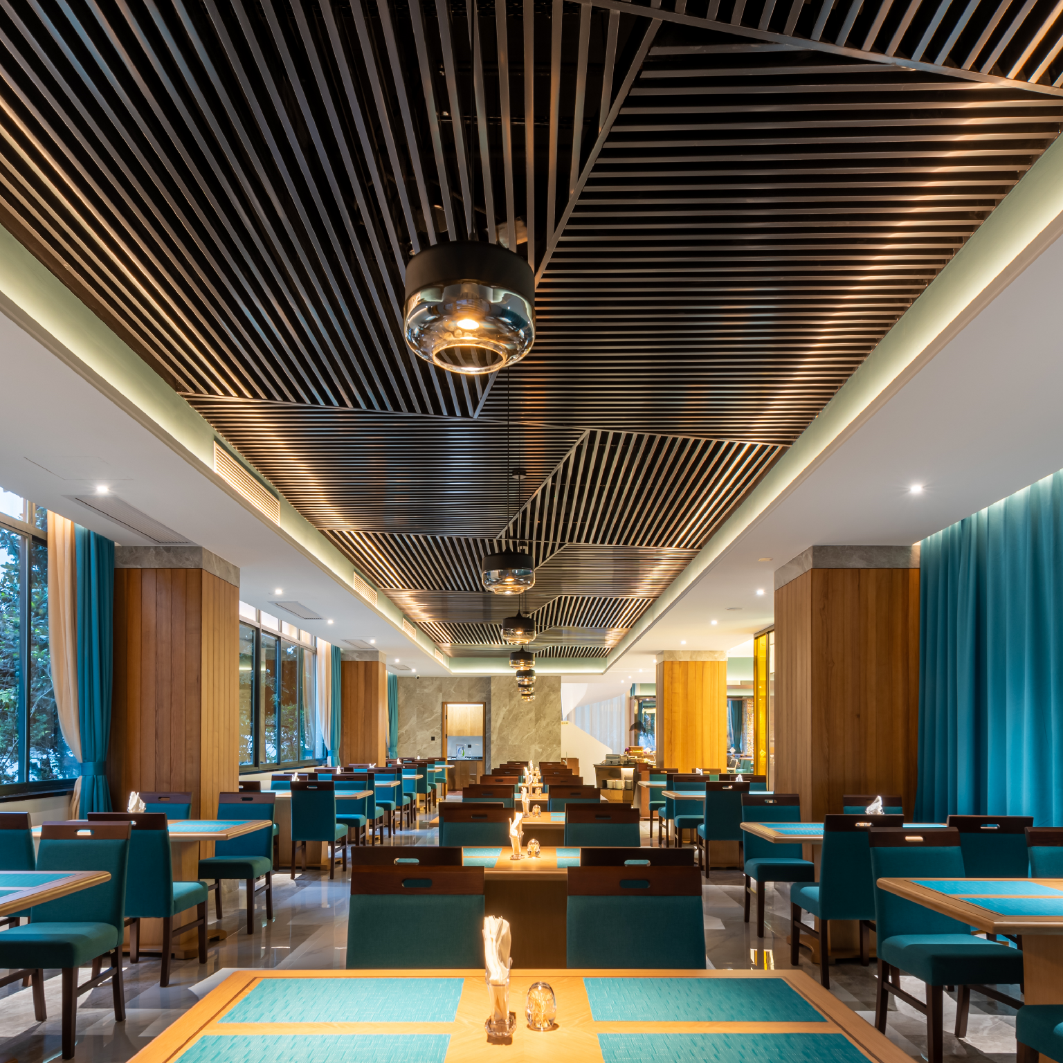 מסעדה תמונה