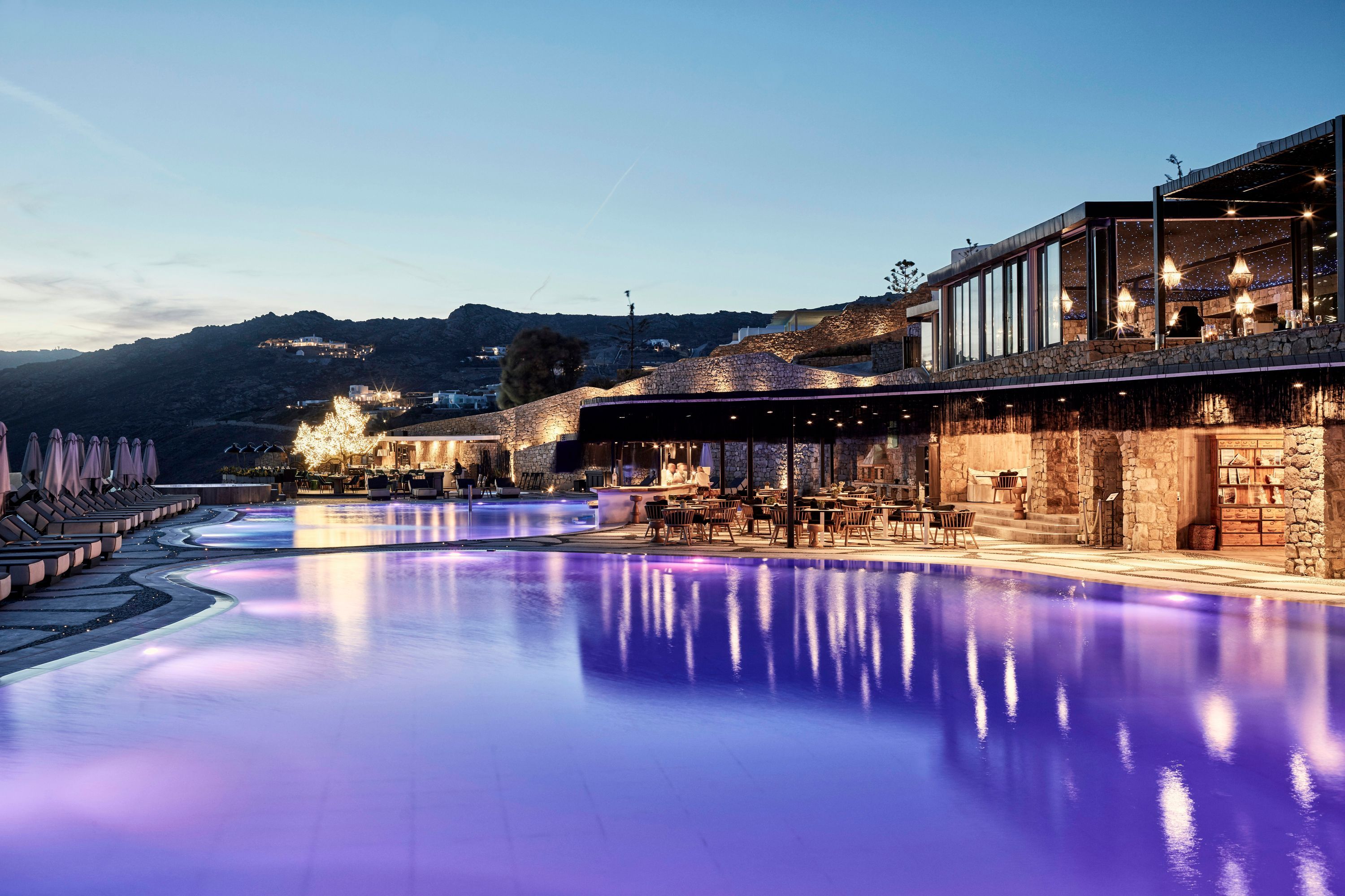 בריכה תמונה