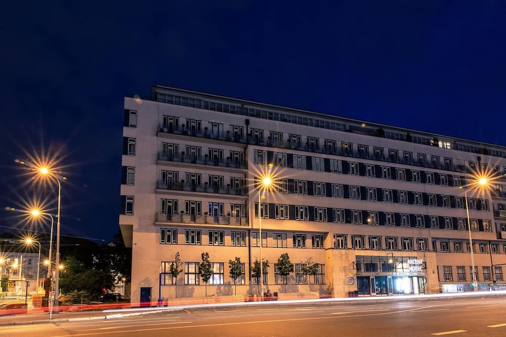 בניין תמונה