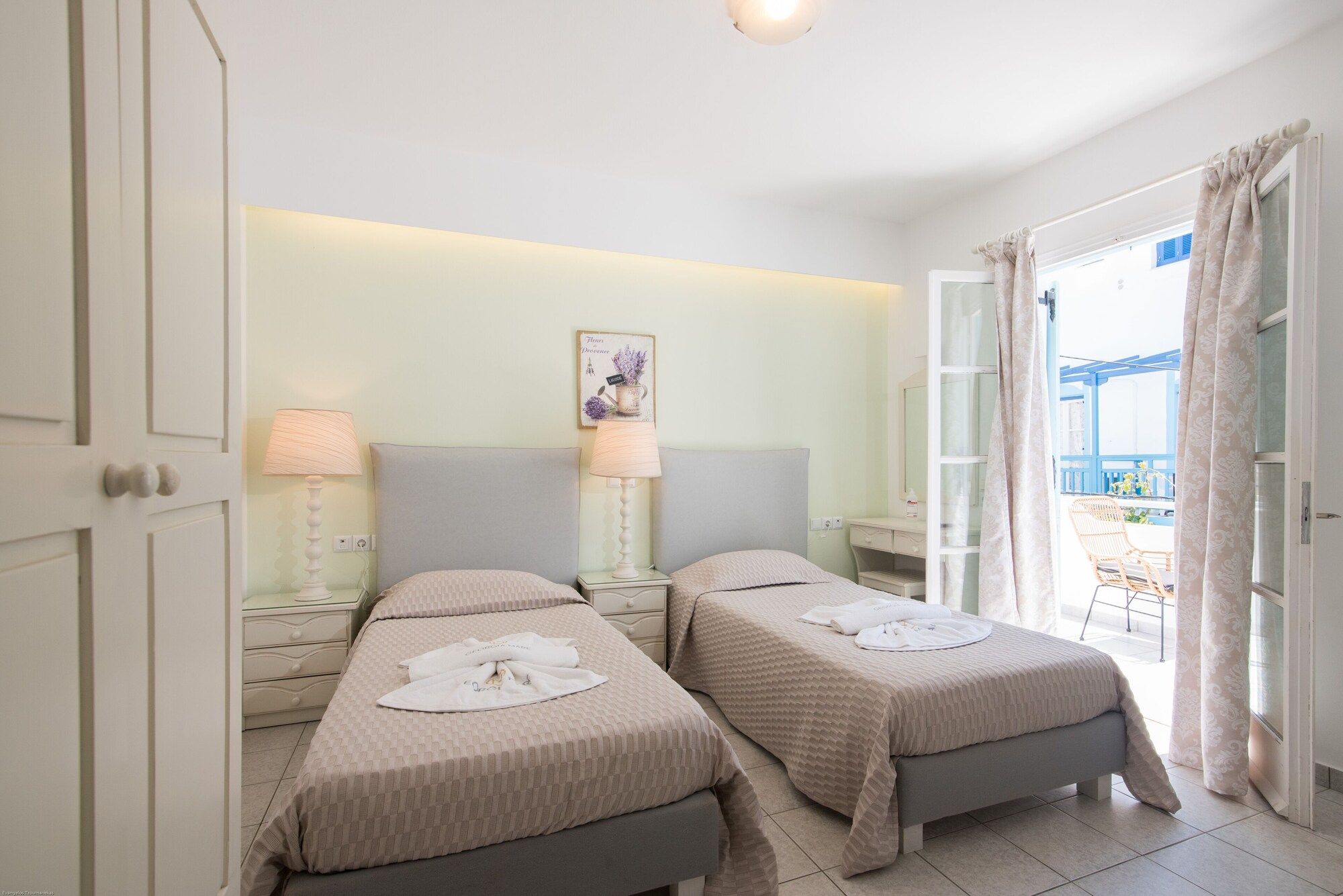אחר