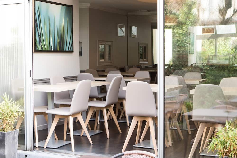 מסעדה תמונה