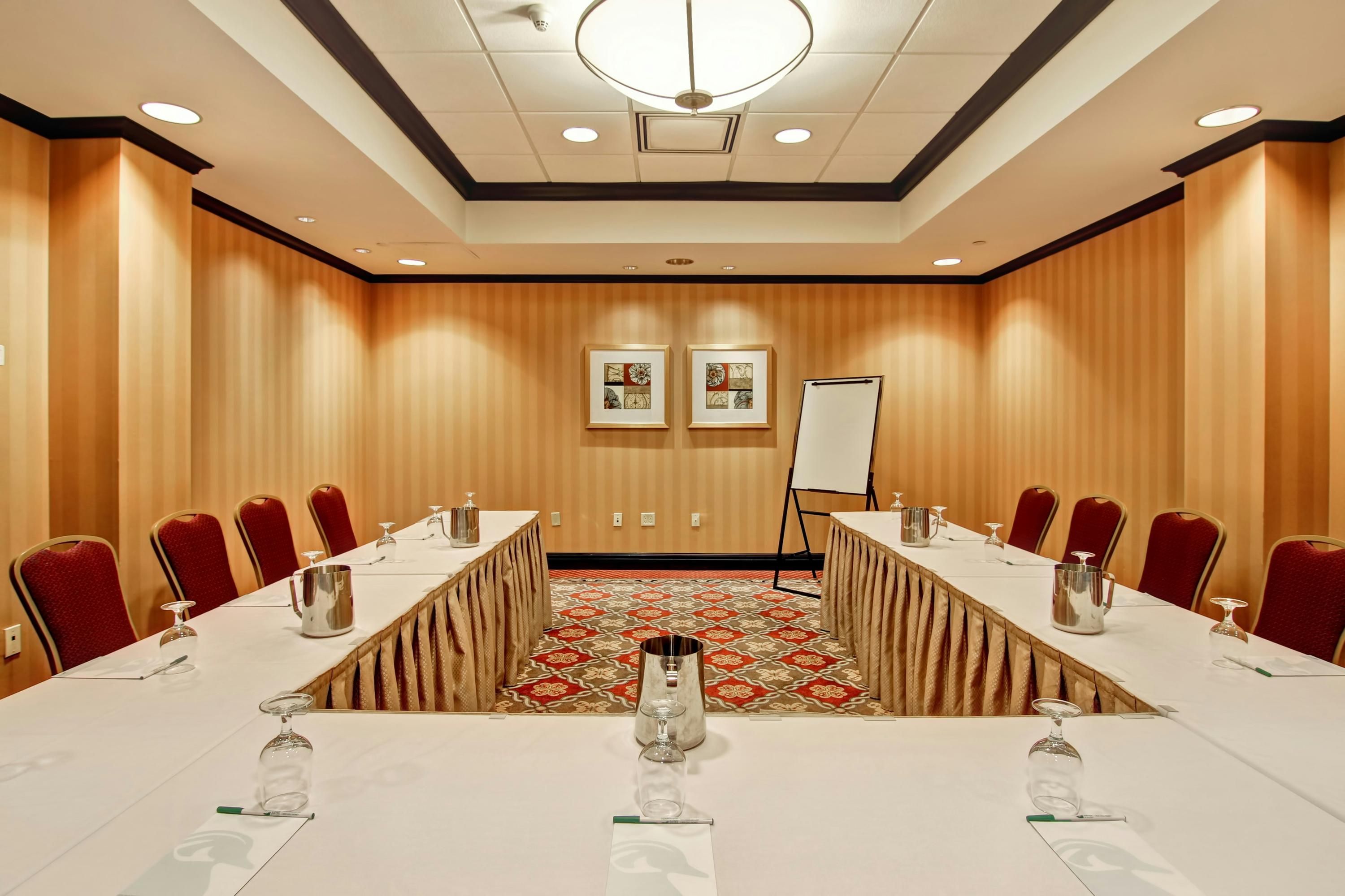 חדר ישיבות