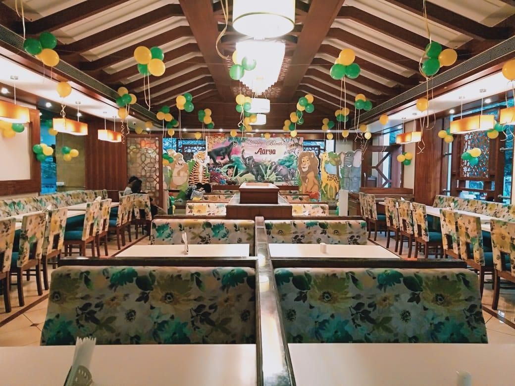 מסעדה תמונה