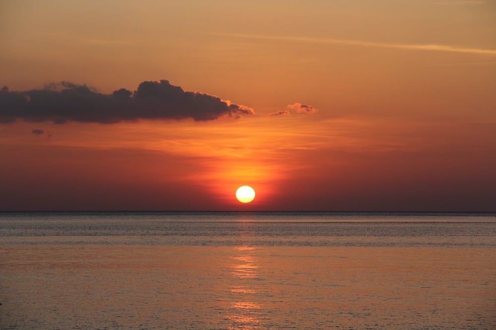 בריכה תמונה