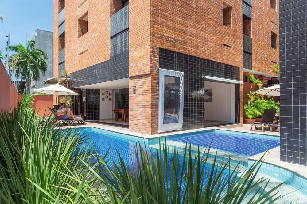 בריכה תמונה