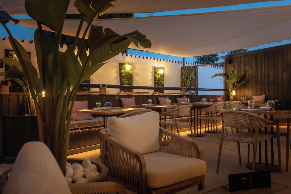 מסעדה תמונה