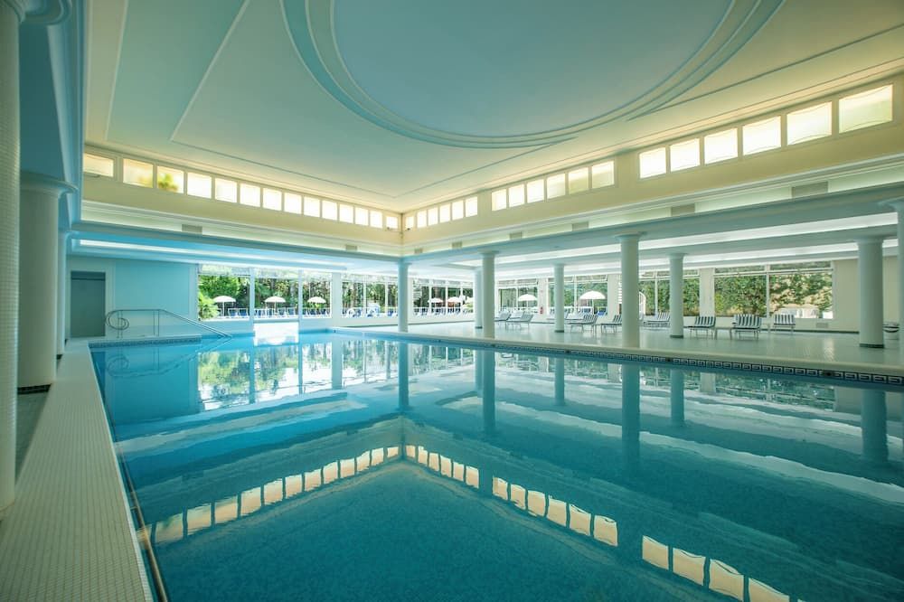 בריכה תמונה