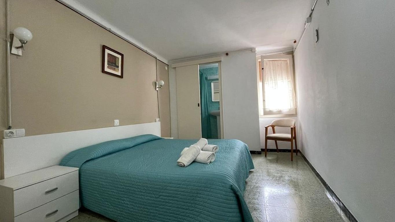 P&R hostals Maria Rosa