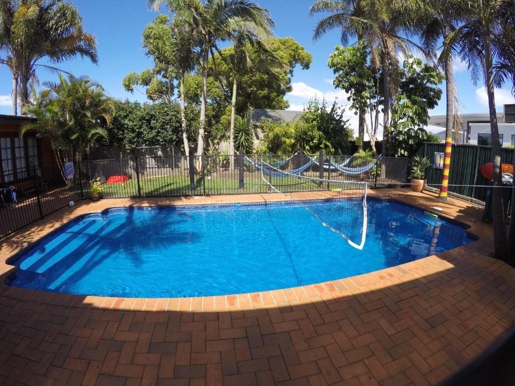 בריכה תמונה