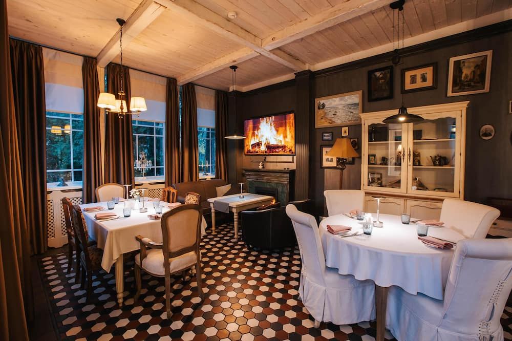 מסעדה תמונה