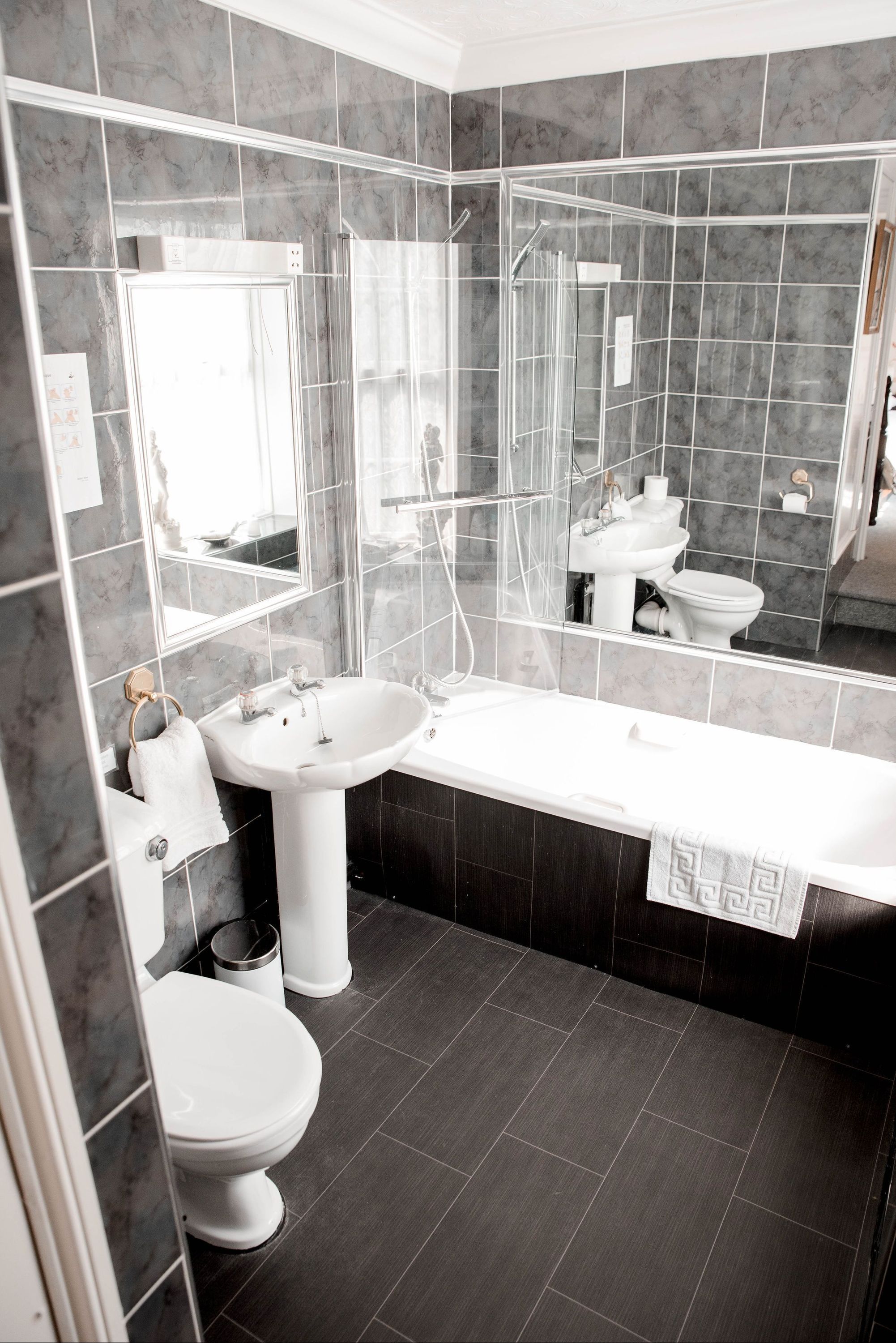 חדר רחצה תמונה