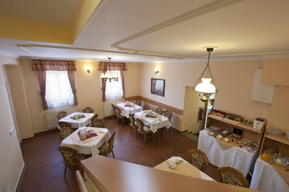 מסעדה תמונה