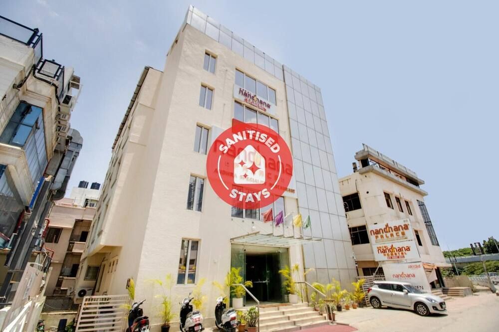 בניין