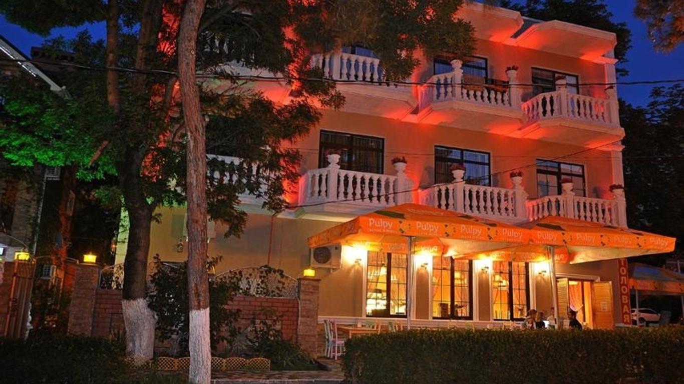 Hotel Kamelot