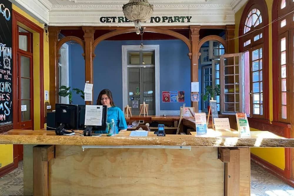 דלפק קבלה תמונה