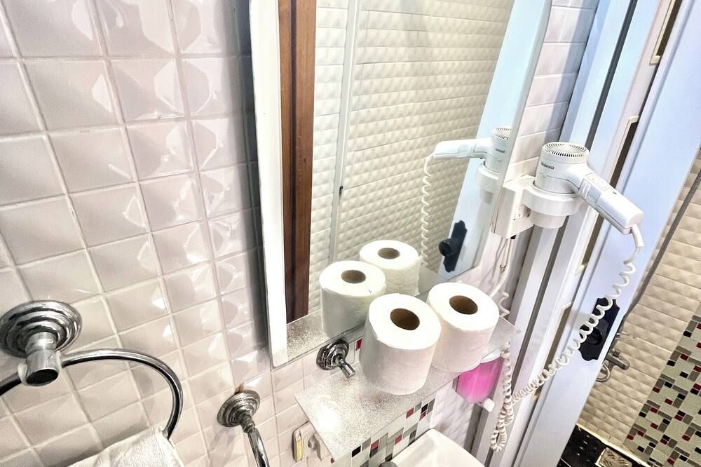 חדר רחצה