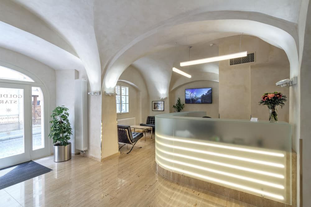 דלפק קבלה תמונה