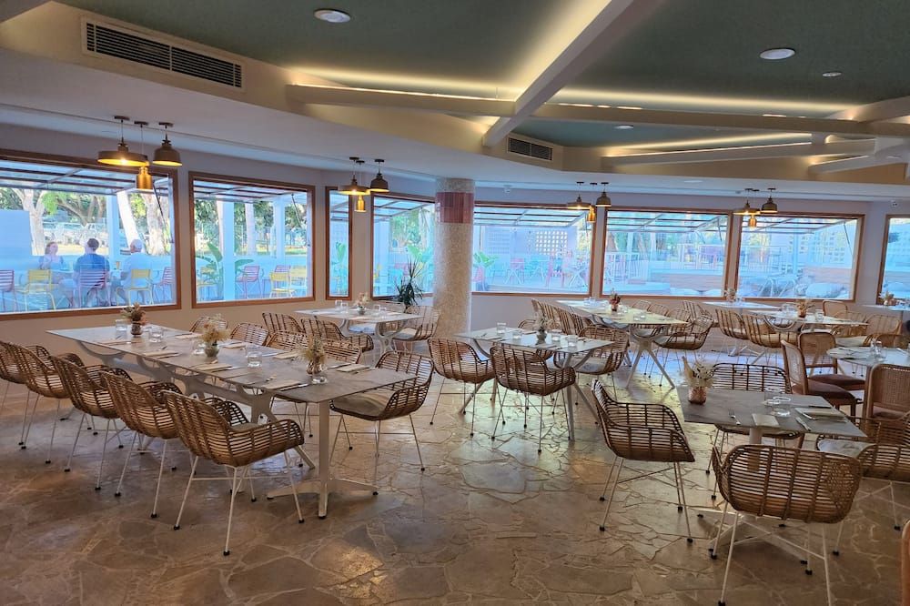 מסעדה תמונה