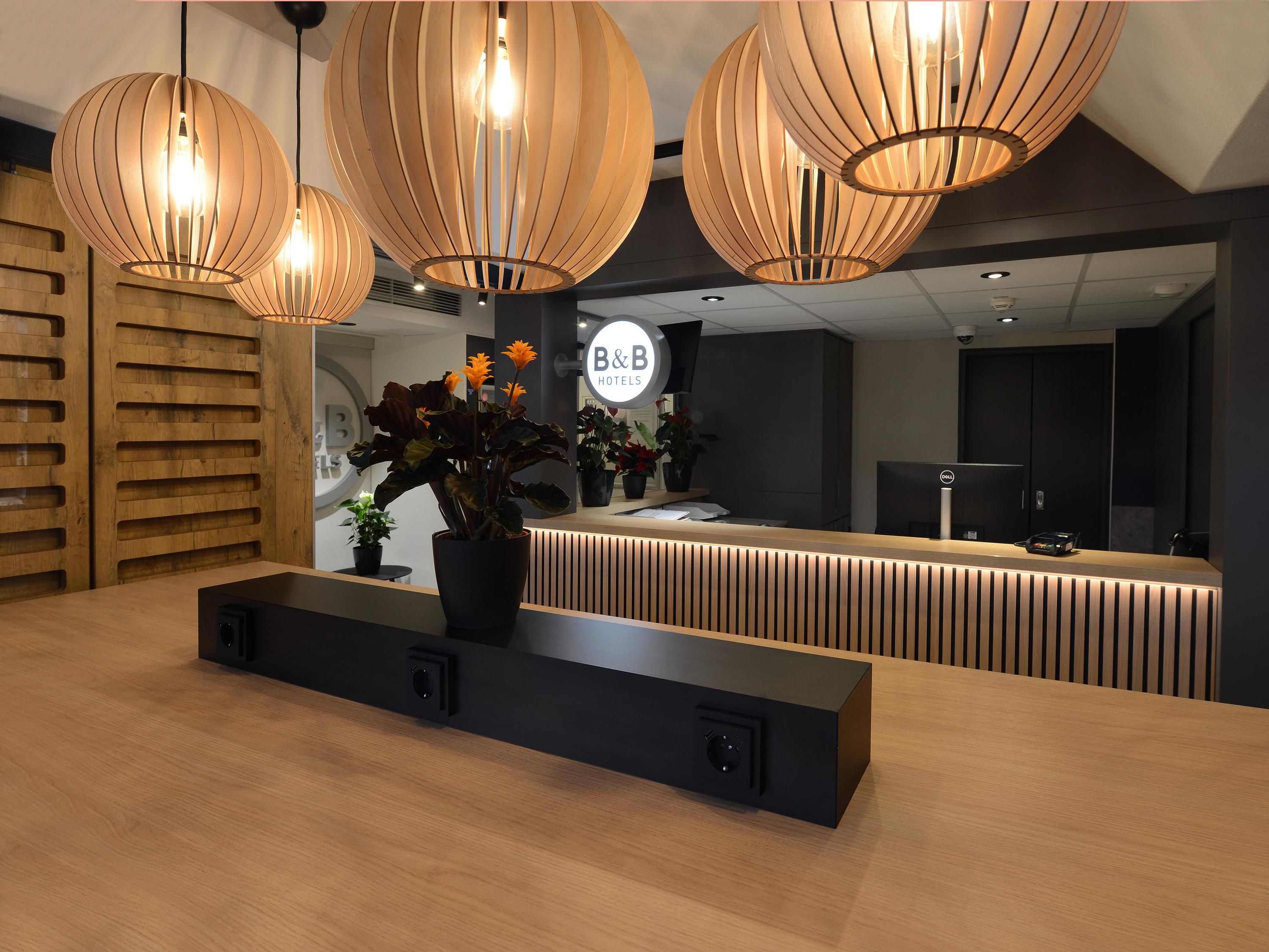 דלפק קבלה תמונה