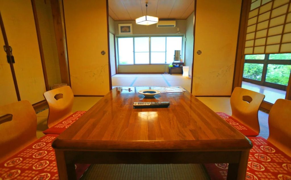 חדר אוכל תמונה