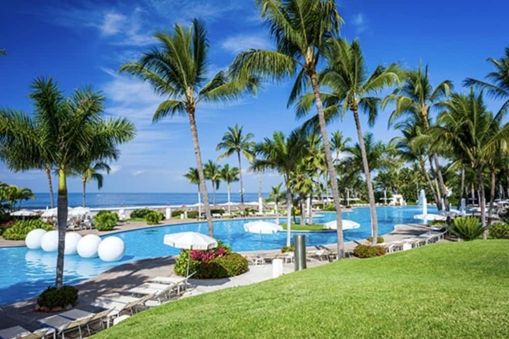 בריכה תמונה