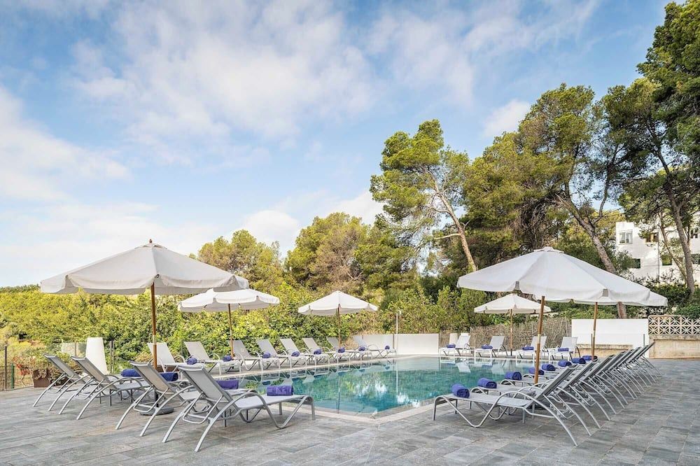 בריכה תמונה