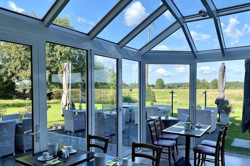 מסעדה תמונה