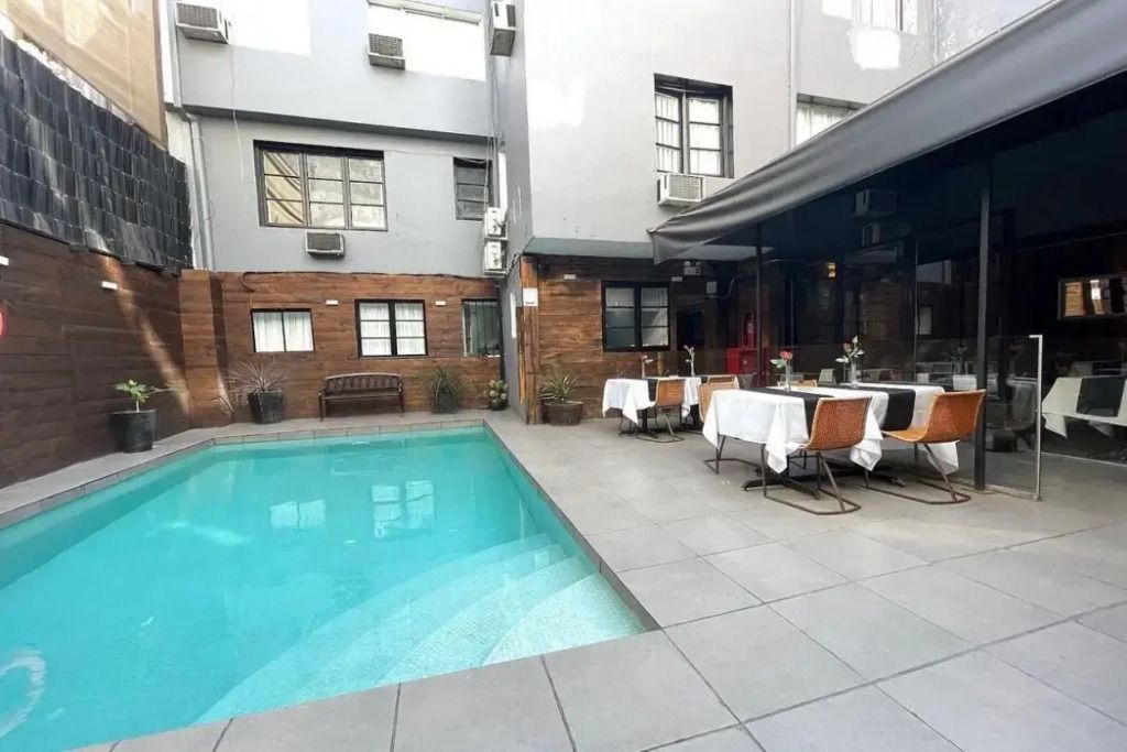 בריכה תמונה