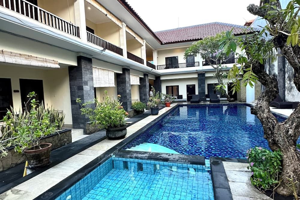 בריכה תמונה