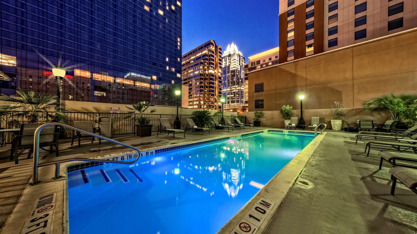 Hampton Inn & Suites Austin-Downtown/Convention Center