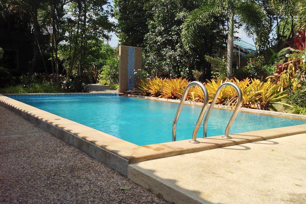 בריכה תמונה