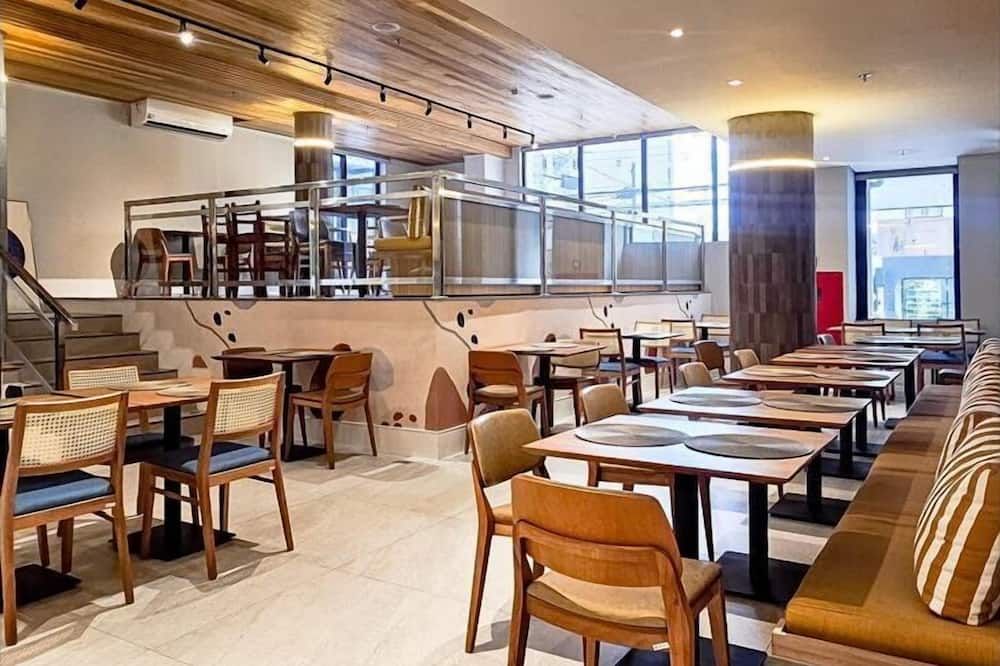 מסעדה תמונה