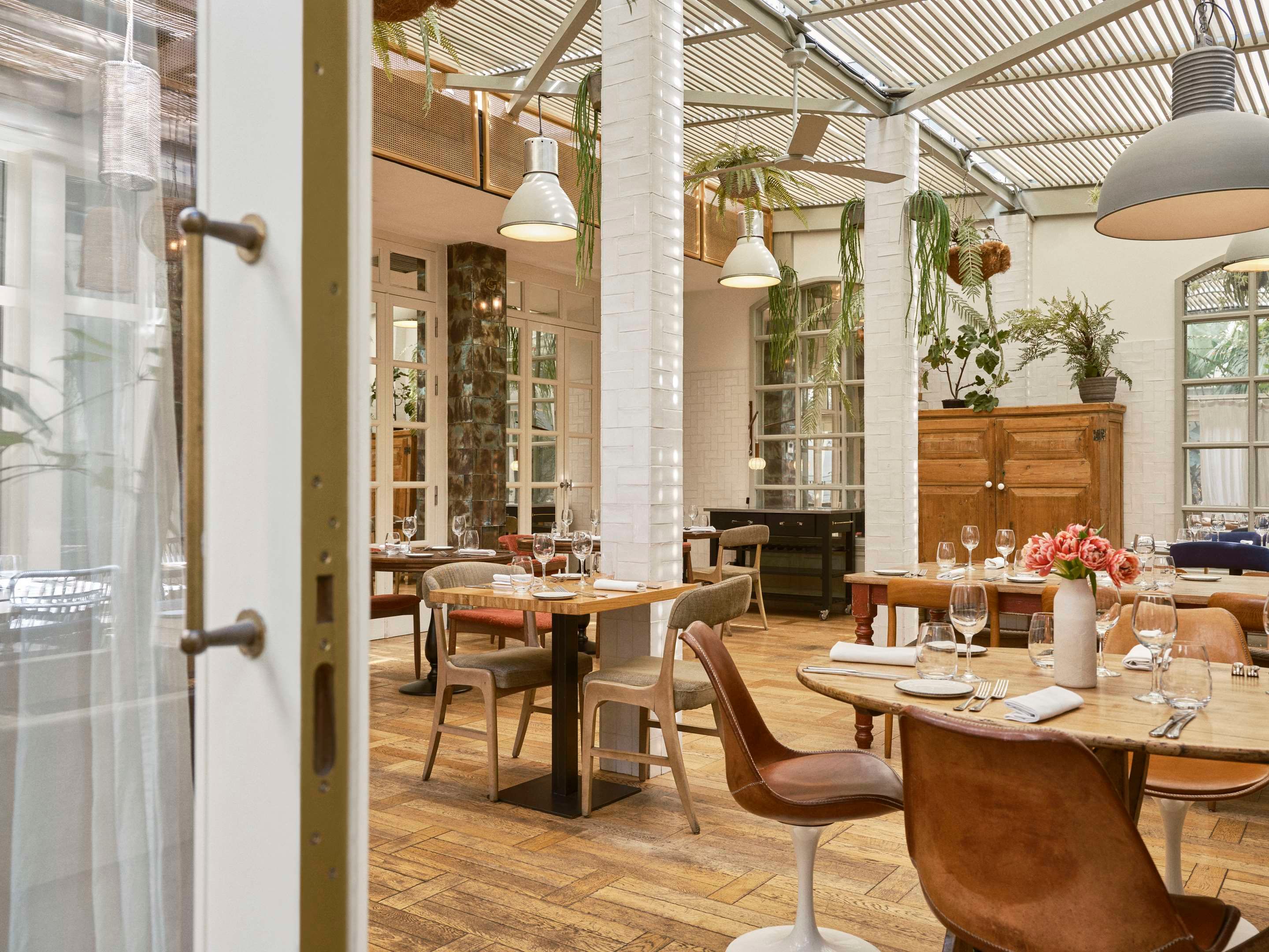 מסעדה תמונה