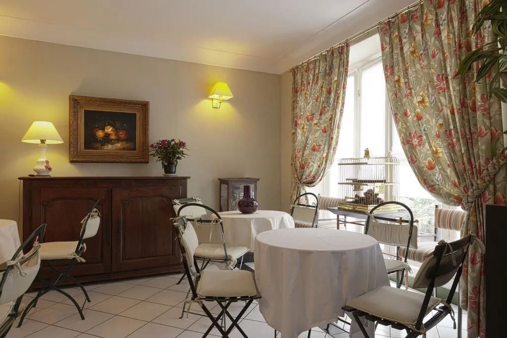 מסעדה תמונה