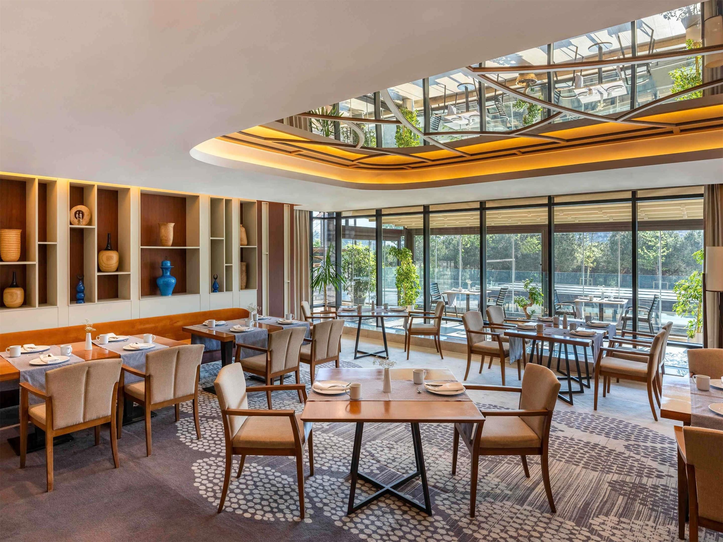 מסעדה תמונה