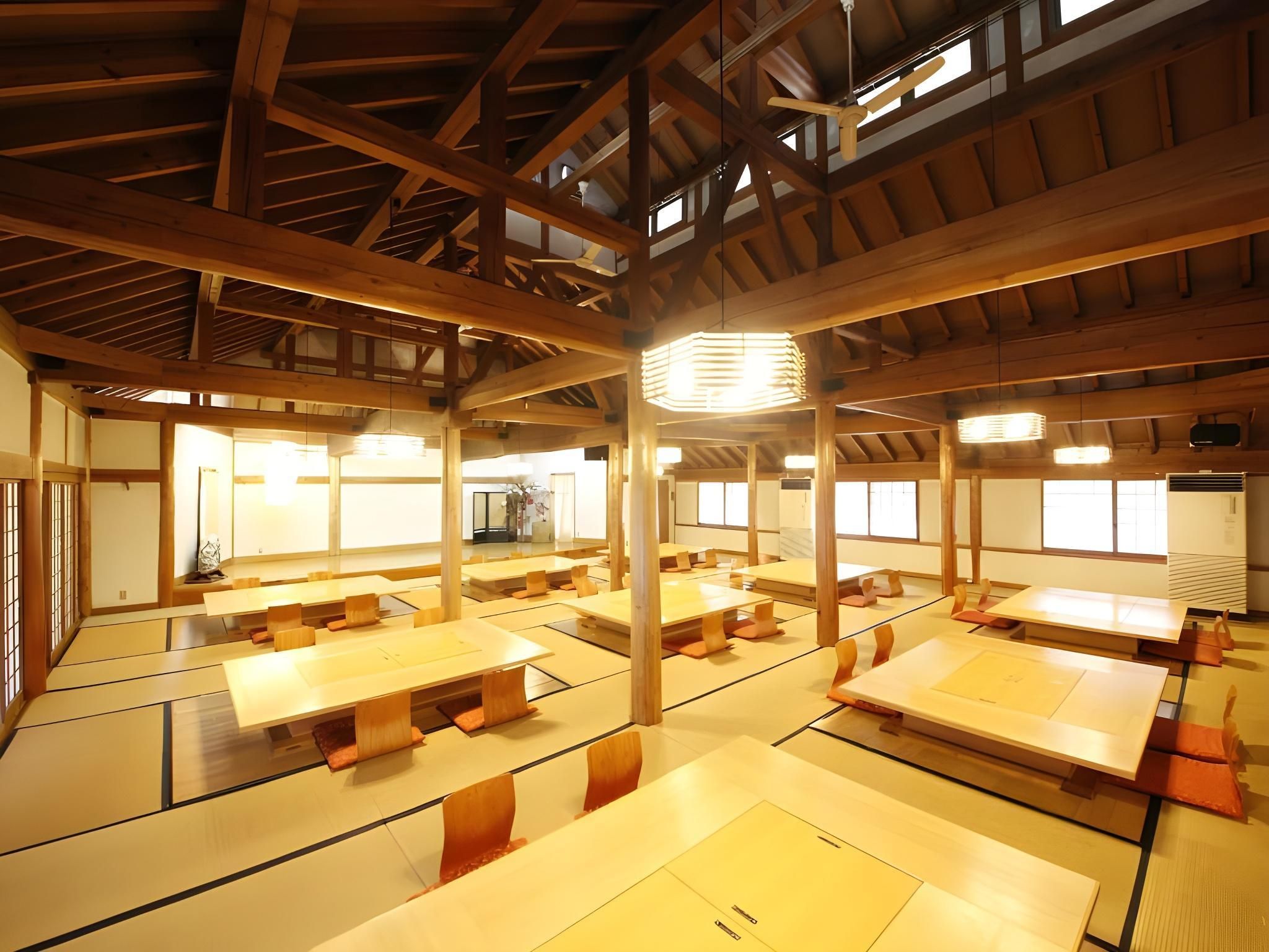 מסעדה תמונה