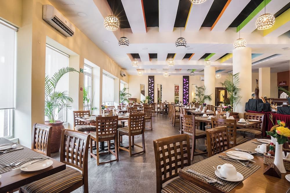 מסעדה תמונה