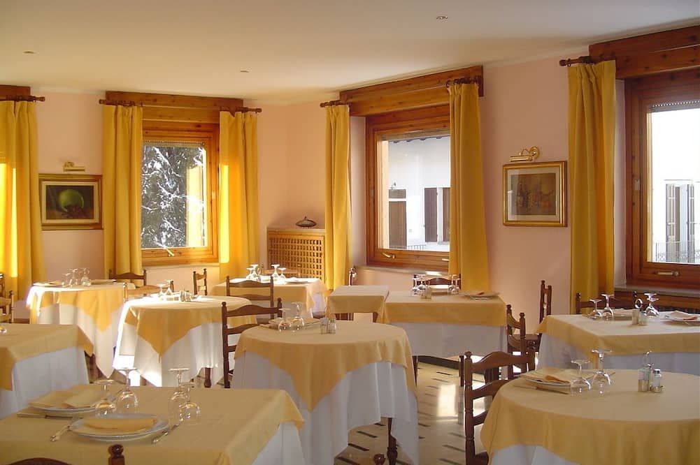 מסעדה תמונה