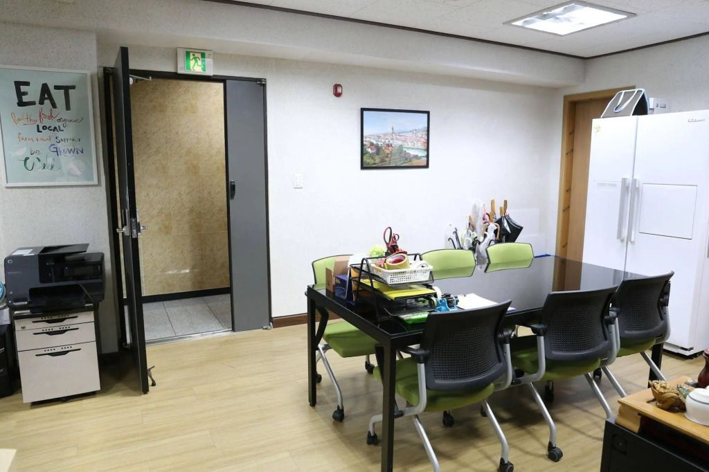 חדר אוכל תמונה