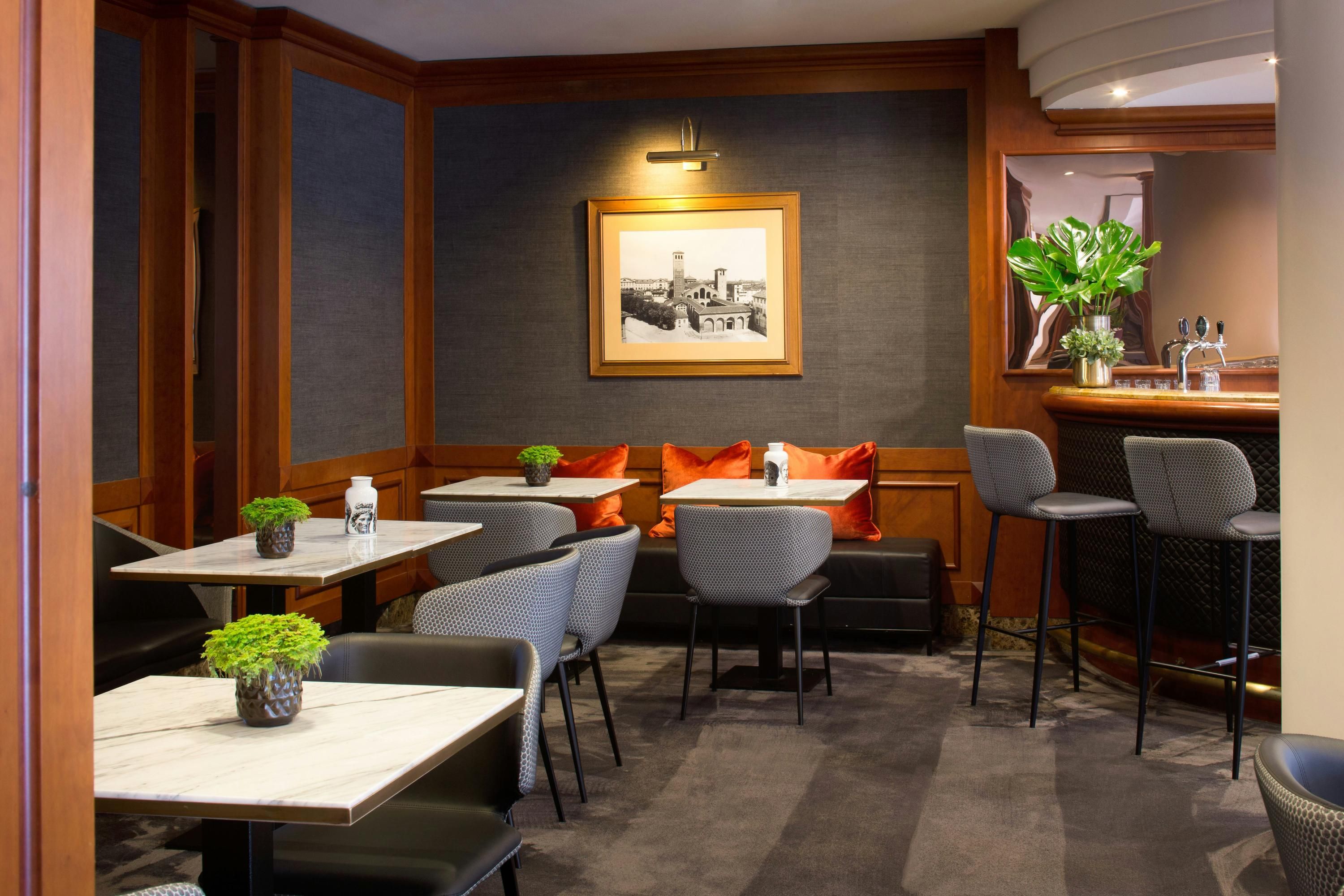 מסעדה תמונה