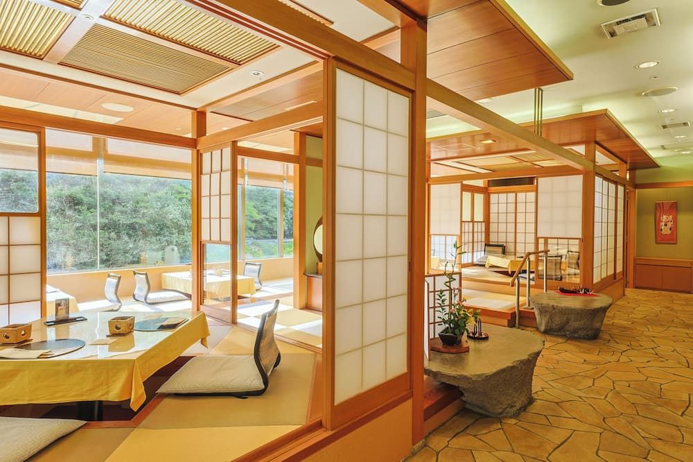 מסעדה תמונה