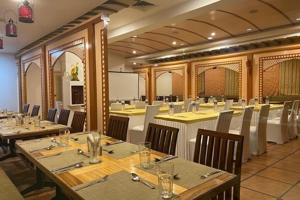 מסעדה תמונה